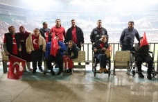 OBAM Üyelerinden Milli Takıma 90 Dakika Destek