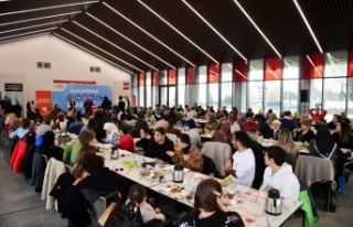 Osmangazi’de engelli bireyler ve aileleri kahvaltıda...