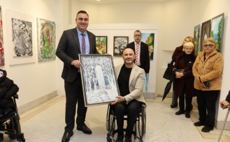 Özel ressamlardan anlamlı sergi