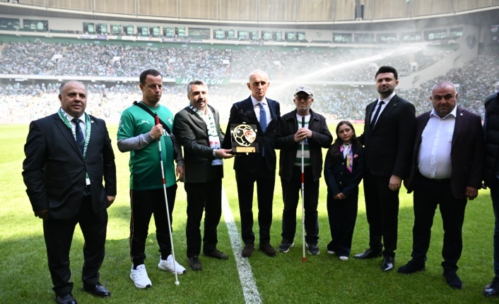 Bursa Kupayı, Yıldırım ‘Fair Play’i aldı